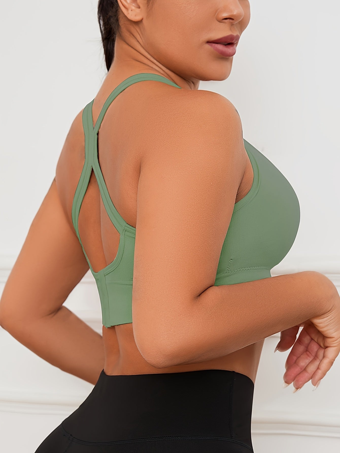 [Wireless Sports Bras] 5pcs Seamless Wireless Sports Bras | Women's Breathable Moisture-Wicking Fabric with Removable Pads, Adjustable Straps & Back Hook Closure - Gym, Yoga, Running Essentials - 5 Colors (Black, Navy, Beige, Gray, Olive Green)